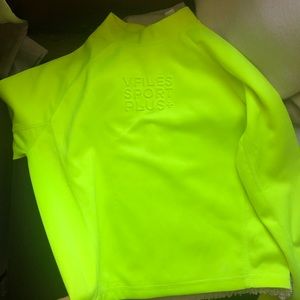 Vfiles Plus Sport neon green long sleeve